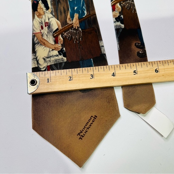 Norman Rockwell Artistic Brown and Black Silk Tie - Picture 5 of 5